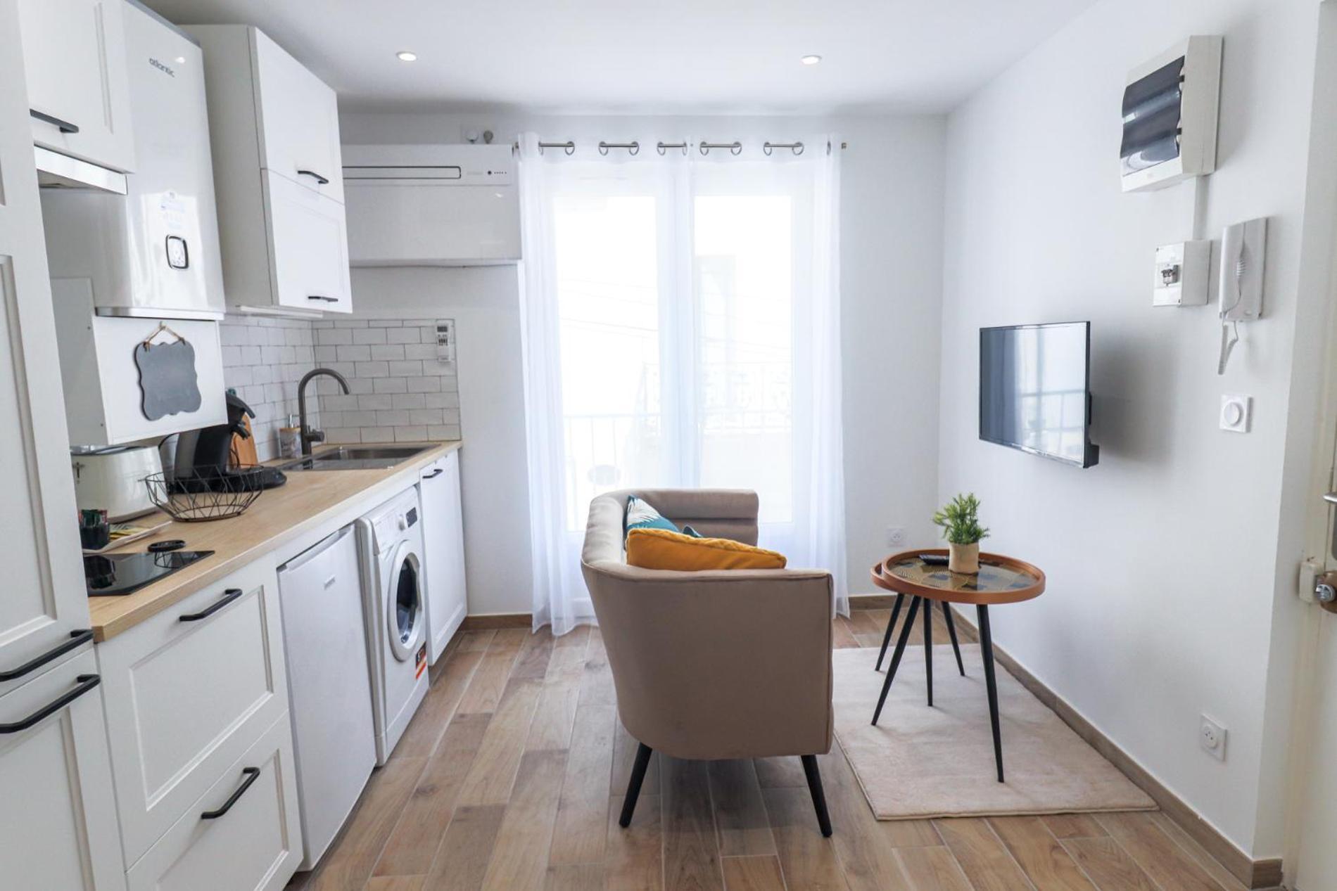 شقة Charmant Studio Climatise 'Alma 1' - Beziers Centre - Wifi Fibre - Netflix المظهر الخارجي الصورة