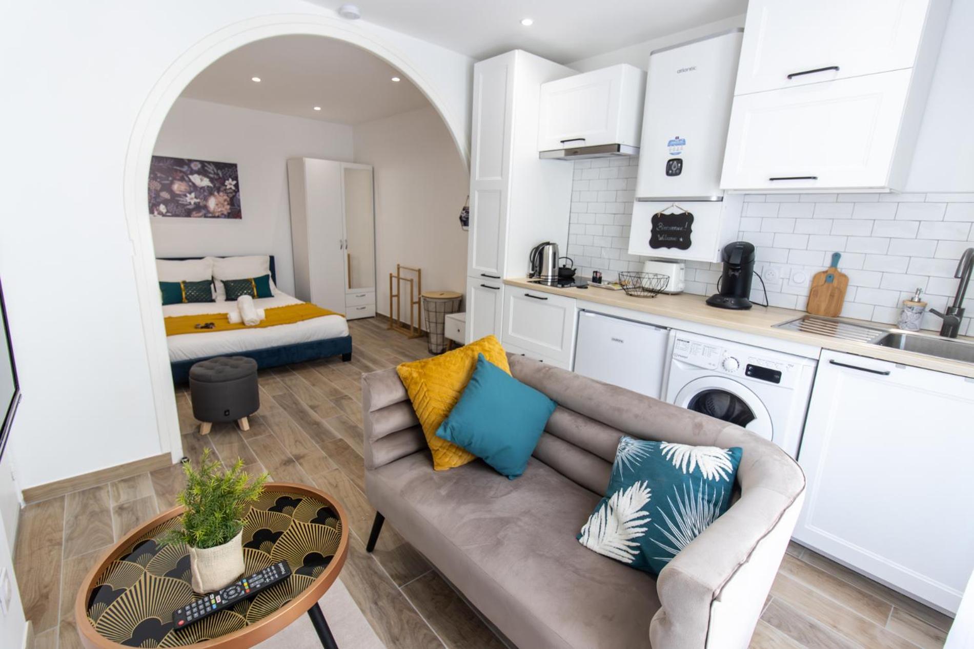 شقة Charmant Studio Climatise 'Alma 1' - Beziers Centre - Wifi Fibre - Netflix المظهر الخارجي الصورة